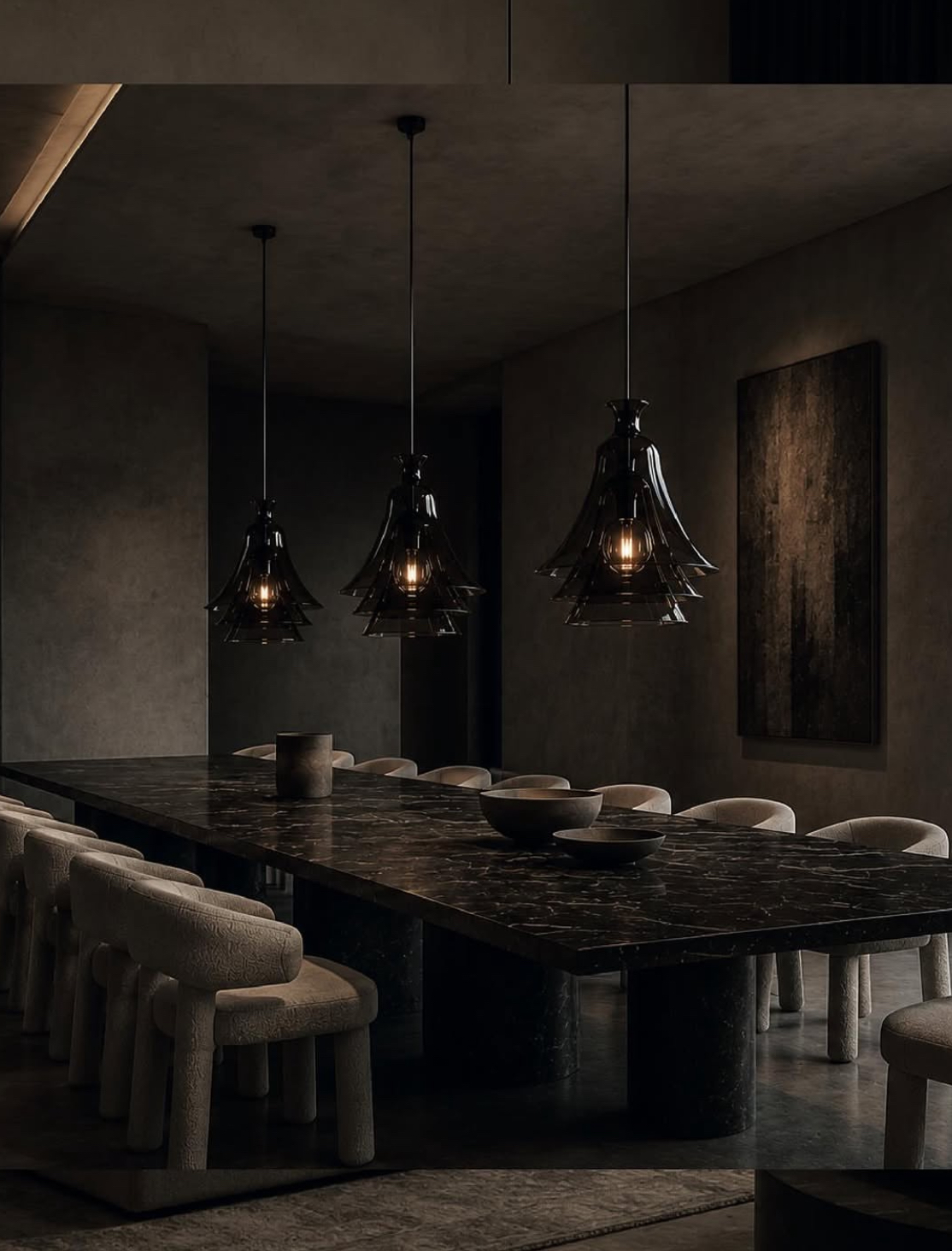Stijlvolle hanglamp boven eettafel
